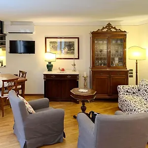 Ladyhouse Tipico Con 4 Posti Letto , Siena Italia